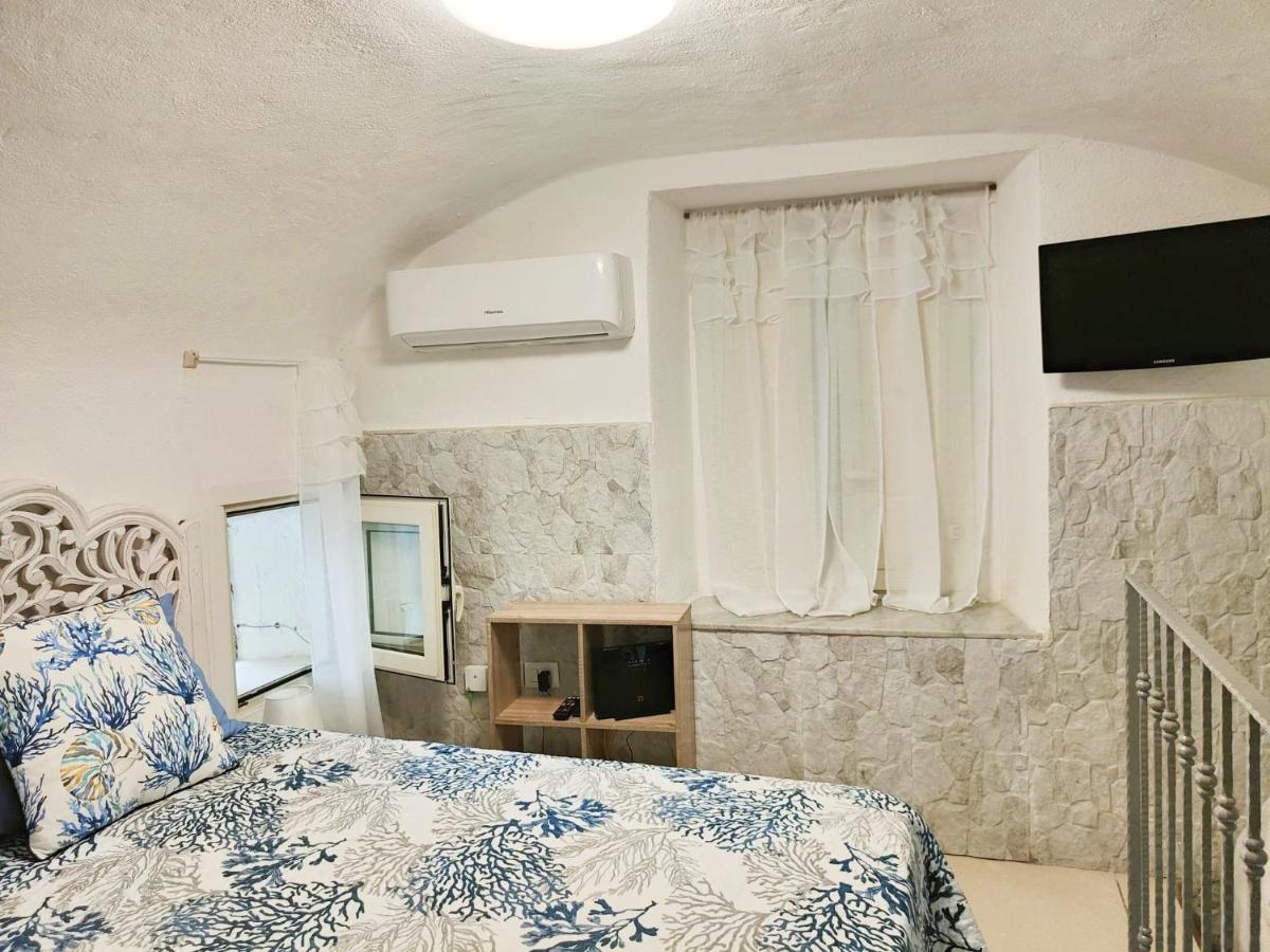 Apartament Casa Dell'Antico Teatro Di Neapolis Nel Centro Storico Di Napoli Zewnętrze zdjęcie